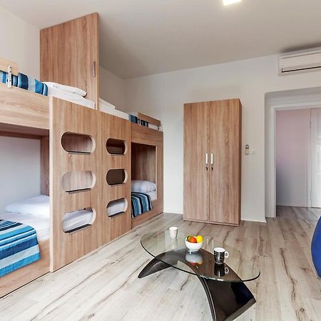 Sky Hostel Zadar Eksteriør bilde